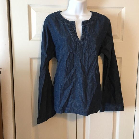 Universal Thread Tops - Universal Threads chambray top